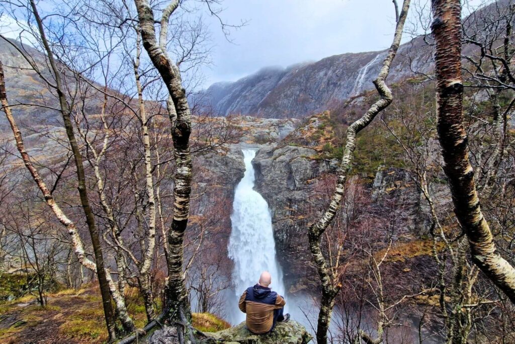 Okolice Stavanger: Nie tylko Preikestolen! Manafossen