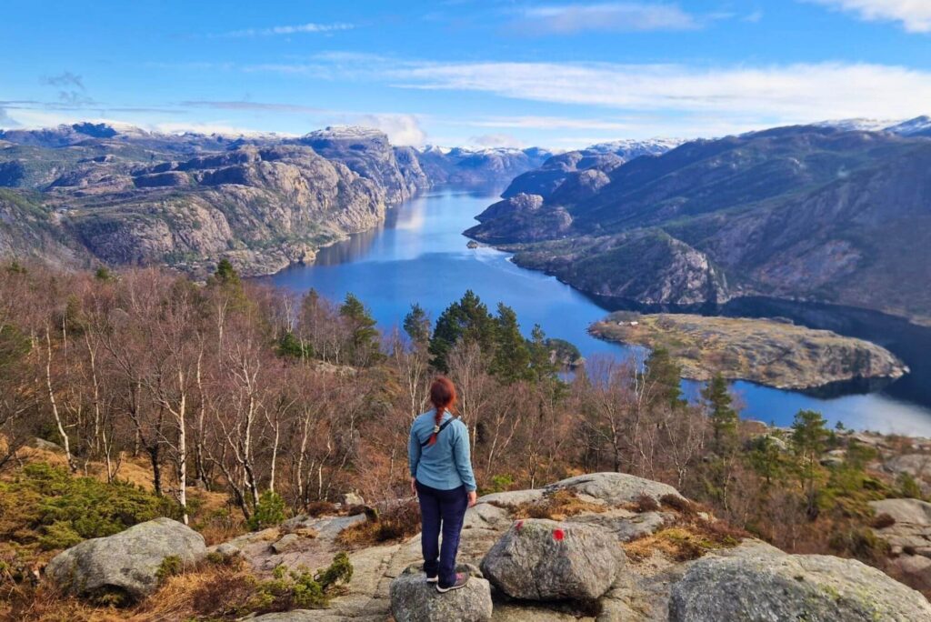 Okolice Stavanger: Nie tylko Preikestolen! Widok ze szczytu Sokkaknuten w okolicach Stavanger