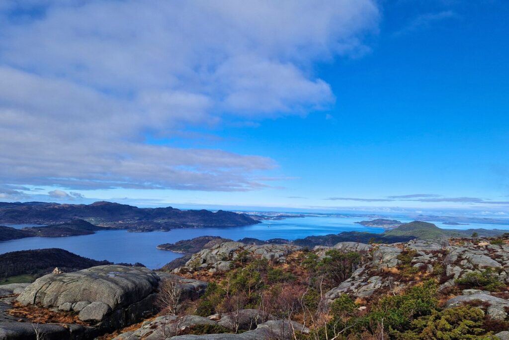 Okolice Stavanger: Nie tylko Preikestolen! Sokkaknuten - Widok na Stavanger i Ryfylke