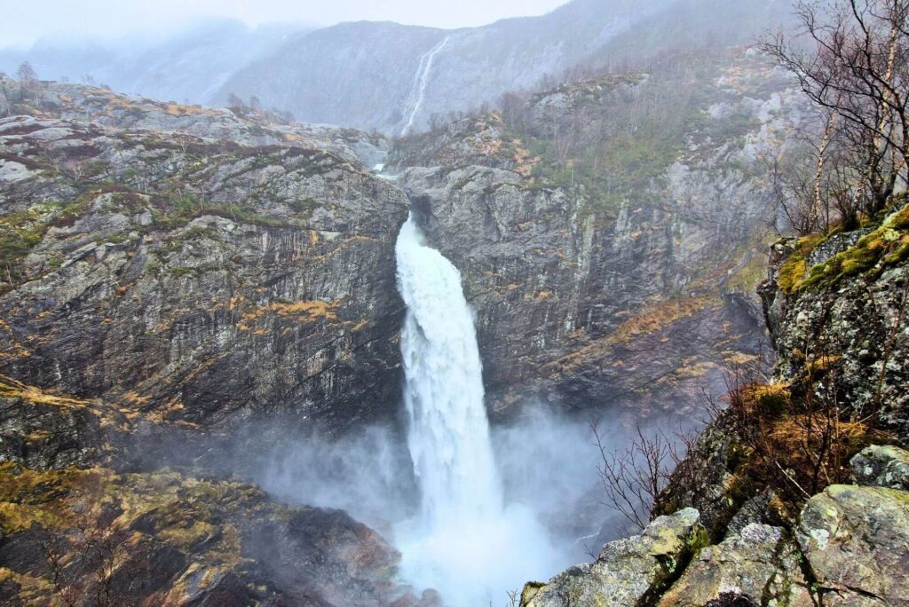 Okolice Stavanger: Nie tylko Preikestolen! Wodospad Manafossen