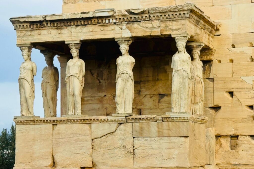 Erechtejon z Kariatydami