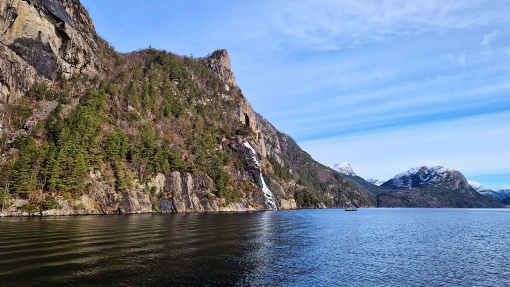 Rejs po Lysefjord zimą – czy warto? Rejs po Lysefjord zimą
